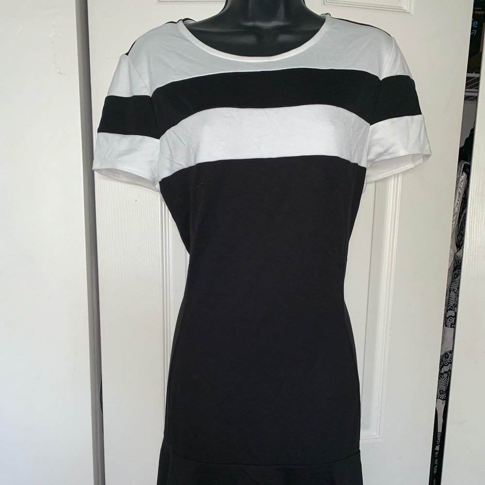 ✨Black and white dress for any occasion!